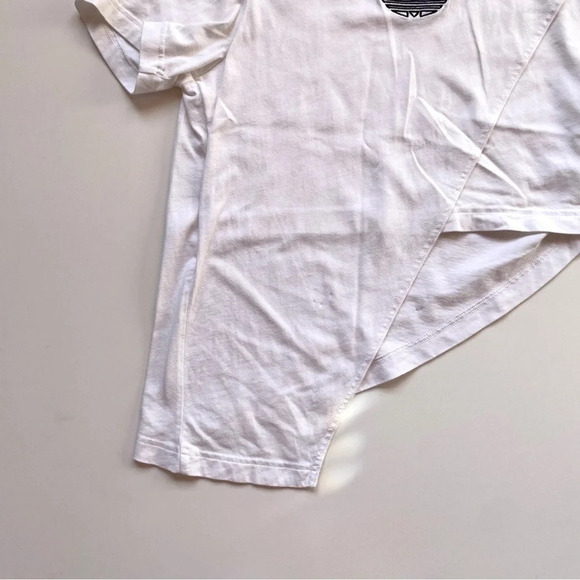 Adidas Asymmetrical Hem White T-Shirt Trefoil Embroidered Black Logo - Picture 9 of 10
